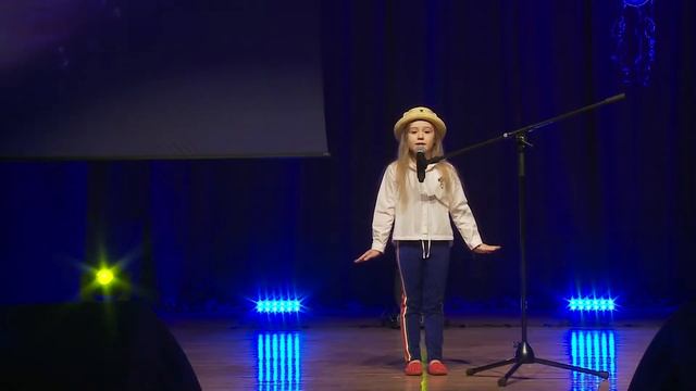 Эмилия (5 лет) - Песенка про Щенка (Nac Sadziedat 2018)