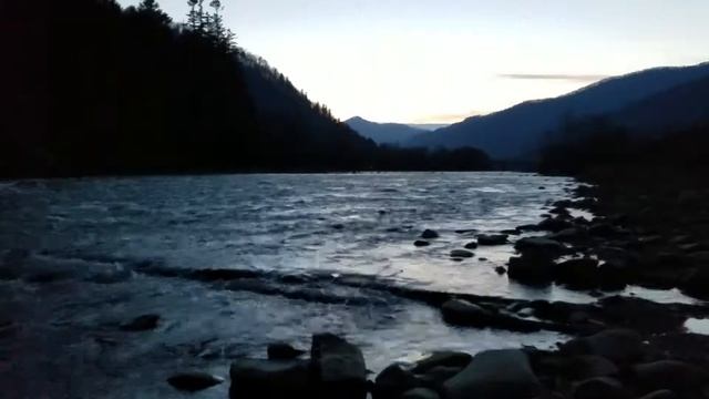 Сколе, река Опир смотреть онлайн