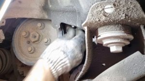 Замена приводного ремня Volvo D5.