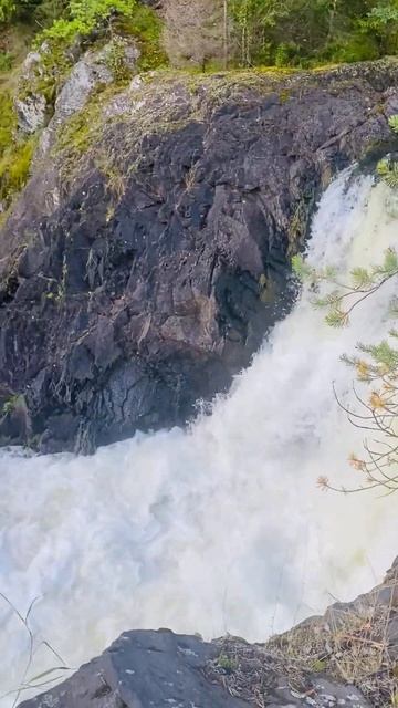 Водопад КИВАЧ