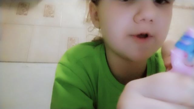 делаю брослет из резинок для плетения смотреть онлайн