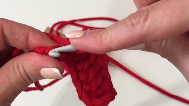 СТОЛБИК С НАКИДОМ. УЗОРЫ КРЮЧКОМ из трикотажной пряжи. Вasket Crochet Yarn