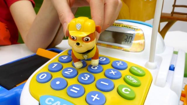 Щенячий патруль и Щенки на пикнике - Детский садик для игрушек. Развивающее видео смотреть онлайн