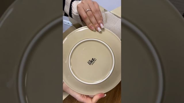 Столовий сервіз Villeroy & Boch Color Loop Sand 12 предметів 4 персони смотреть онлайн