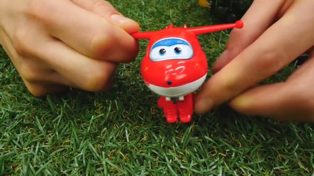 Супер крылья в детском садике. Видео с игрушками для детей. Сборник смотреть онлайн