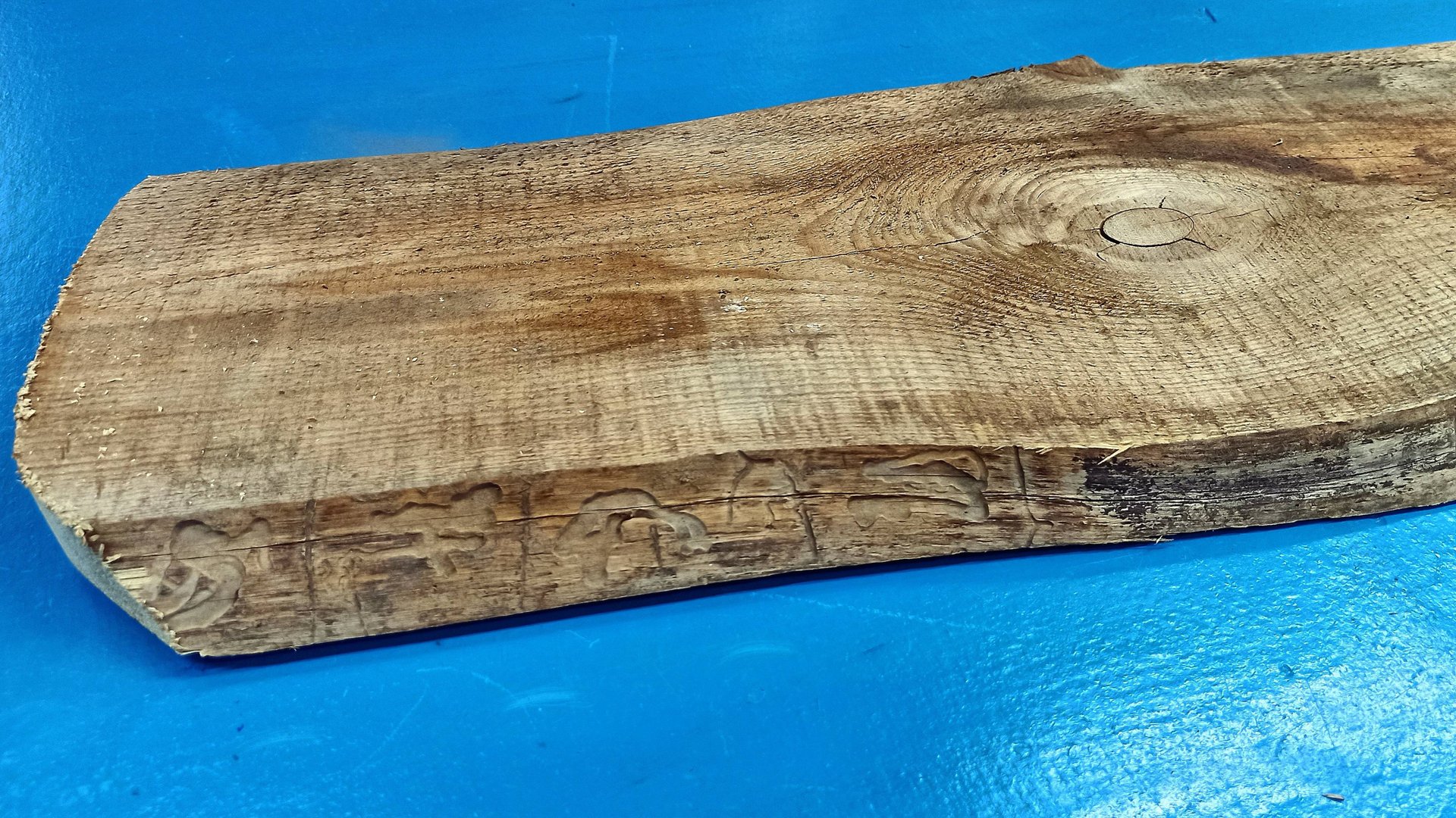 Сосед сказал это дрова! Но был в ШОКЕ когда узнал что я сделал из старой доски смотреть онлайн