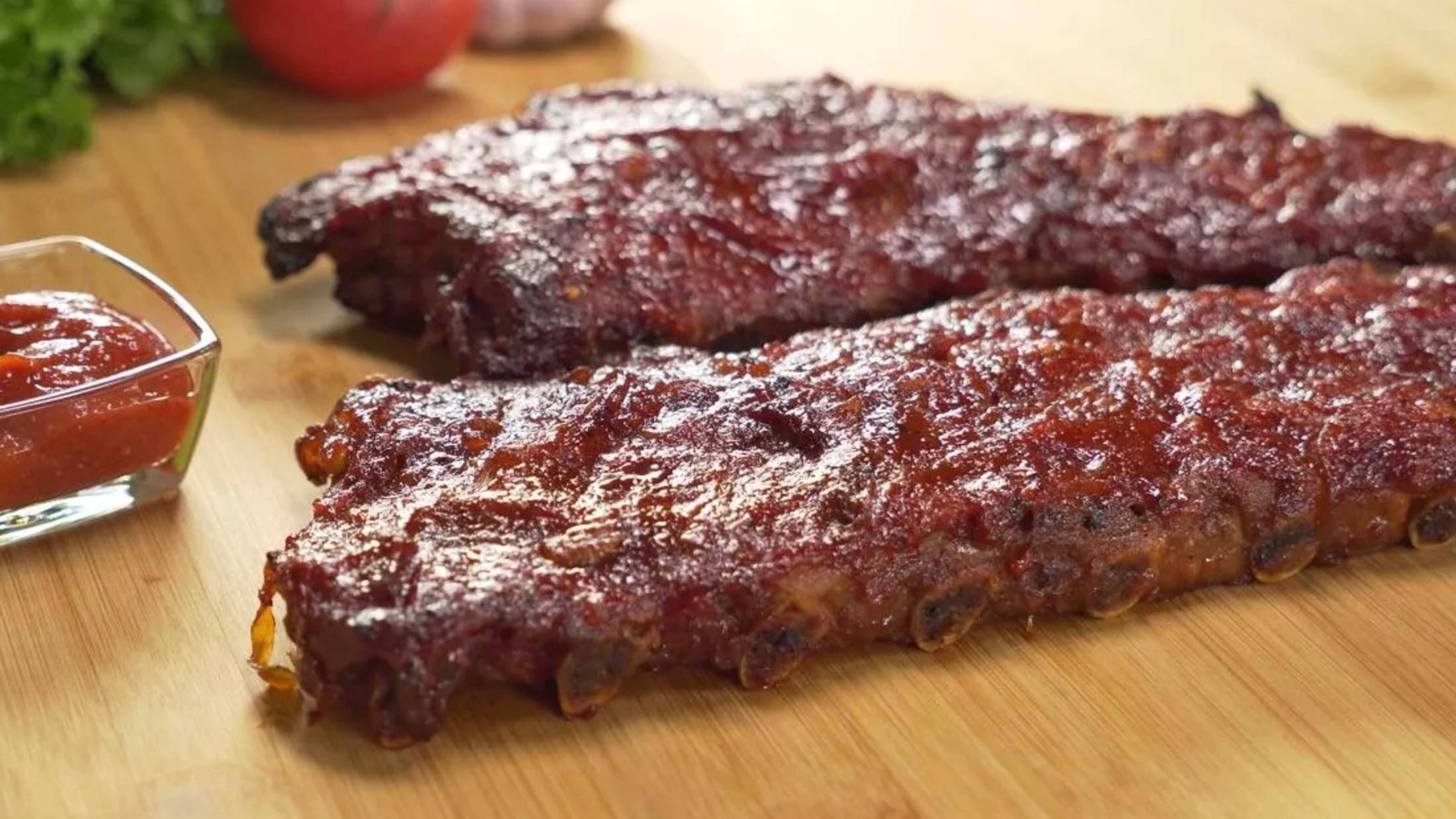 Идеальные СВИНЫЕ РЕБРЫШКИ В ДУХОВКЕ. Простой рецепт от Всегда Вкусно! смотреть онлайн