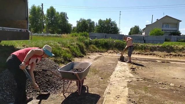 Разбивка фундамента. Устройство щебёночного основани смотреть онлайн