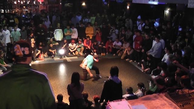 Битва Харькова 2011\Судьи (top9,roka Felaz)