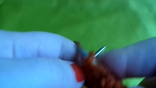 Волнистый рельефный узор. Вязание спицами. смотреть онлайн