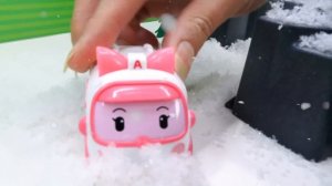 Поли Робокар и его друзья - Рой под снегом! Видео для детей Детский Садик