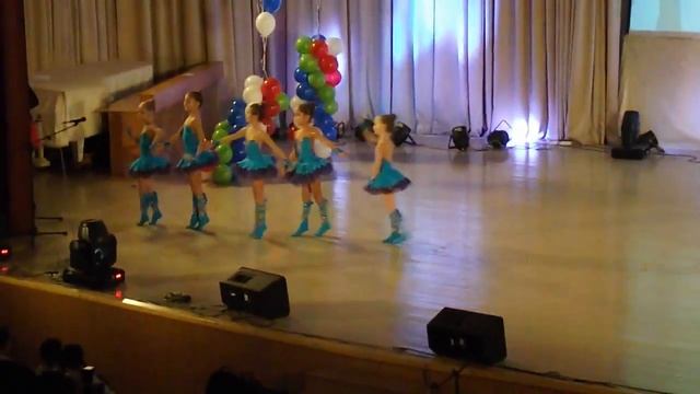 Танцевальный коллектив Кристалл Молдова смотреть онлайн