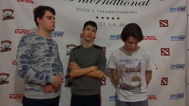 DOTA2 ZARCUP: Интервью Эдик и Леха