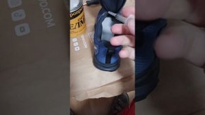 Скрипят кроссовки Adidas? Убираем скрип