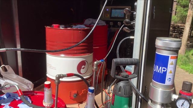 Утепление кровли пенополиуретаном,временный бельчатник и прочее. смотреть онлайн