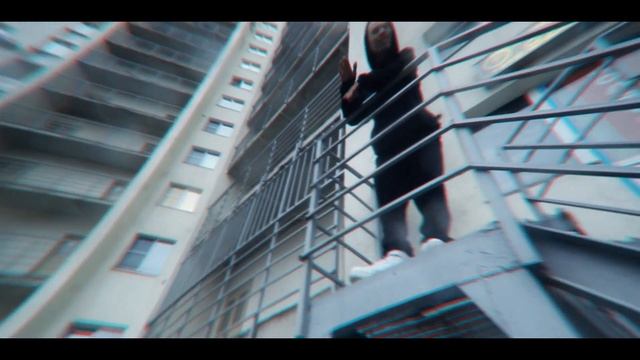 Личный Мотив - Мало По Малу [OFFICIAL VIDEO] смотреть онлайн