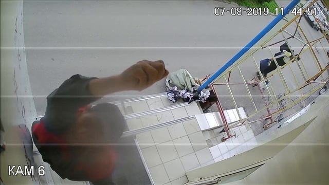 Внимание, розыск: Прохожий прихватил инструмент, который «плохо лежал». Видео от МВД по Чувашии смотреть онлайн
