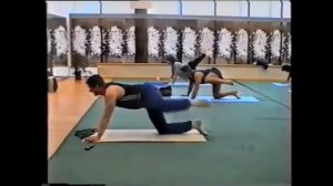 Упражнения для растягивания позвоночника при грыжах межпозвоночных дисков. Центр Бубновского.