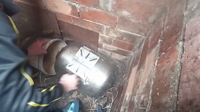 ОЧЕНЬ ИНТЕРЕСНОЕ ВИДЕО -почему в кране прыгает давлен? смотреть онлайн