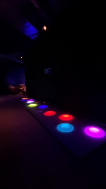 ИНТЕРАКТИВНАЯ ВЫСТАВКА ДИНОЗАВРОВ ЕКАТЕРИНБУРГ смотреть онлайн