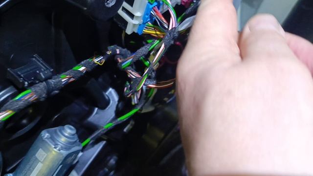 Как разобрать дверь Мерседес Бенц 400 2024 г. Mercedes-Benz GLS 400