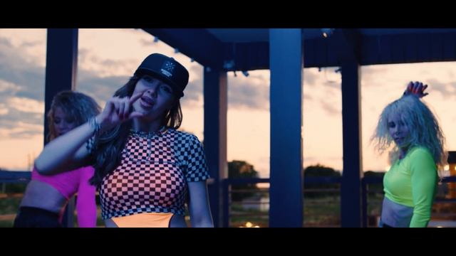 YULIA GLADUNOVA - КАТЯ  ПРЕМЬЕРА КЛИПА 2021