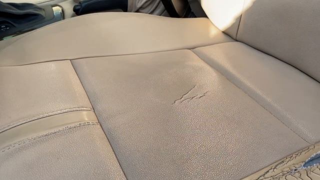 BMW X3. Перетяжка нижней части передних сидений смотреть онлайн