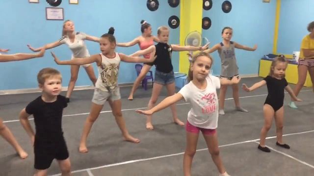 Современная хореография 6+ смотреть онлайн