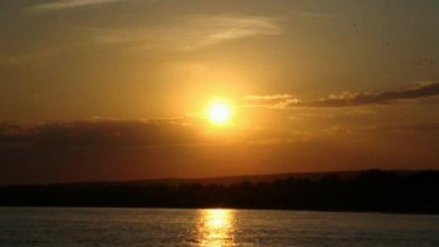 Как красивы над Волгой закаты