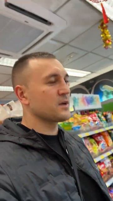 Вот это сервис | Продуктовый в Гонконге