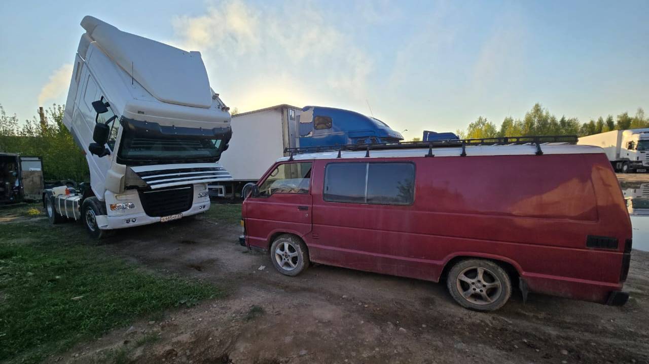 Хипимобиль в фонд вымирающих дальнобойщиков!) Даф ожил! смотреть онлайн