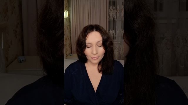 Женщины тоже нюхают трусики ⏩️TG: @amoralnell #трусики #опро