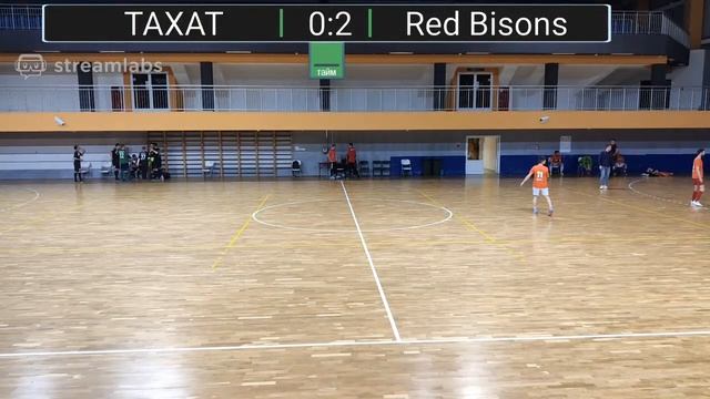 Тахат - Red Bisons