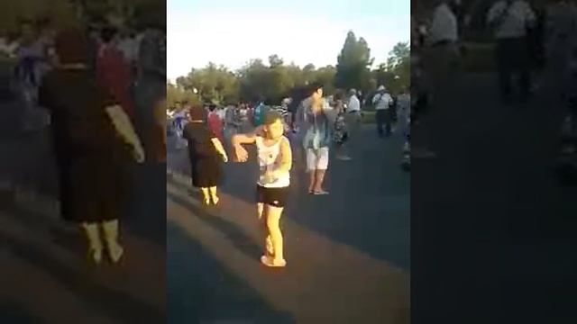 Прикол! Таня жжет! смотреть онлайн