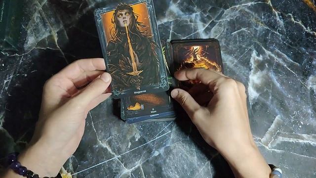 НОВЫЙ ШЕДЕВР ТАРО художницы Аны Награни - Таро светлых и тёмных богинь! Обзор колоды смотреть онлайн