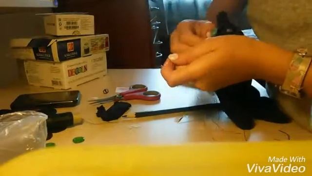 Кот из садовой перчатки)