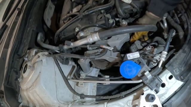 МАЗДА 6 замена ремня генератора и натяжного ролика смотреть онлайн