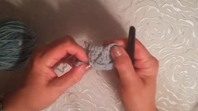 Вяжем крючком диадему,для тех кто не любит шапку.Самый необычный узор.