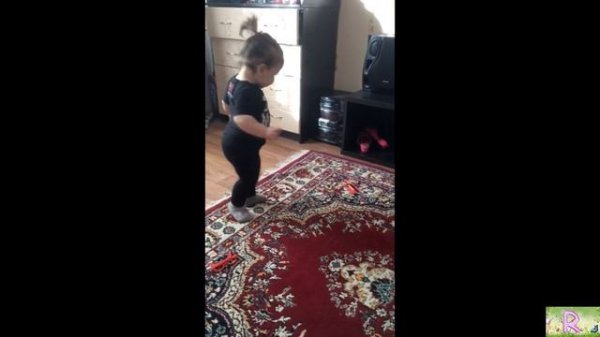 Эй малявка. С Миланой Гогунской. Детский канал Разишка.Kids.