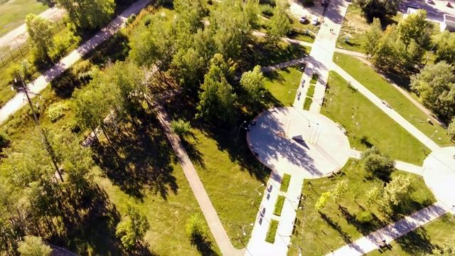 Рубцовск, Сквер Победы, съемка с дрона. смотреть онлайн