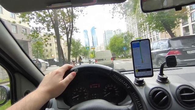 УДАЧНЫЙ ДЕНЬ В ЯНДЕКС КУРЬЕР / ДОСТАВКА В МОСКВА СИТИ смотреть онлайн