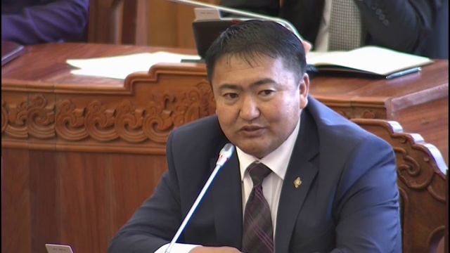 О.Батнасан: Мод үржүүлгийн аж ахуй эрхэлдэг цөөхөн компаниудыг... смотреть онлайн