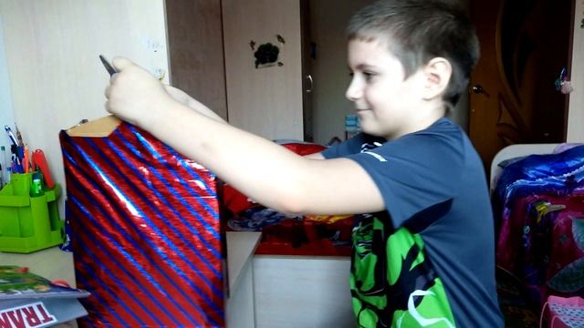 Угадай предмет с закрытыми глазами!!!)),фильм 2019 года, смешное видео, смешно, стоит посмотреть смотреть онлайн