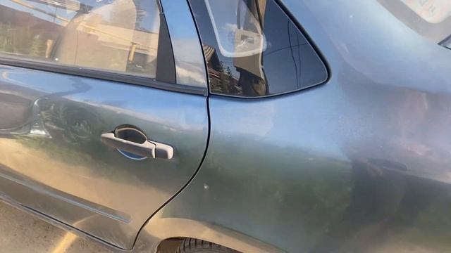 Сочная гранта. Завод нервно курит в сторонке.