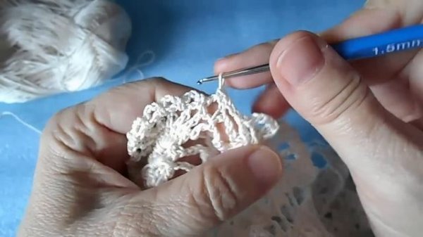 Детское  вязаное крючком платье с кокеткой  с узором ананасы #lusi_ten