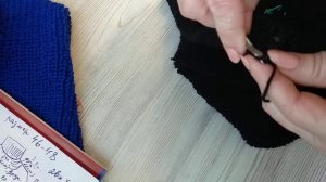 видео*4.Закрытие петель спинки свитера.