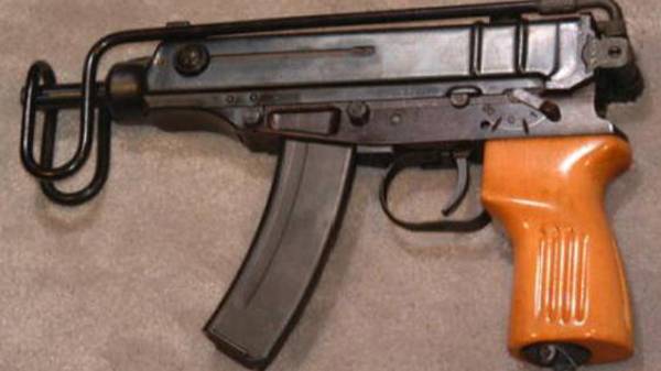 Skorpion Vz.61 - Скорпион. Разборка - сборка Чешского пистолет-пулемета Skorpion Vz.61 (Скорпион).