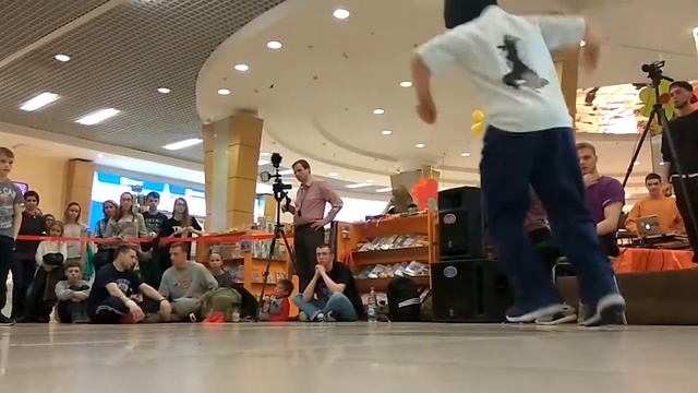 Сергиев Посад Танцевальная битва 360 ГрАдУсОв Пара №16 Breaking Kids