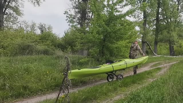 Двухдневный майский одиночный сплав по реке Чёрная Калитва на новом Каяке. смотреть онлайн