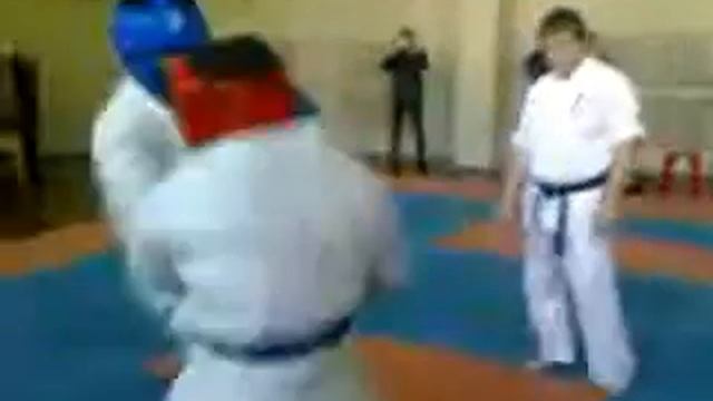 Каратэ Джиссенкай. Машуков Рустам 1 бой смотреть онлайн